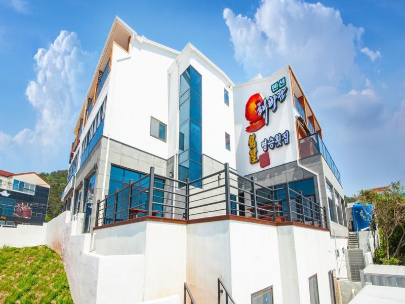 Geoje Haebaram Pension エクステリア 写真